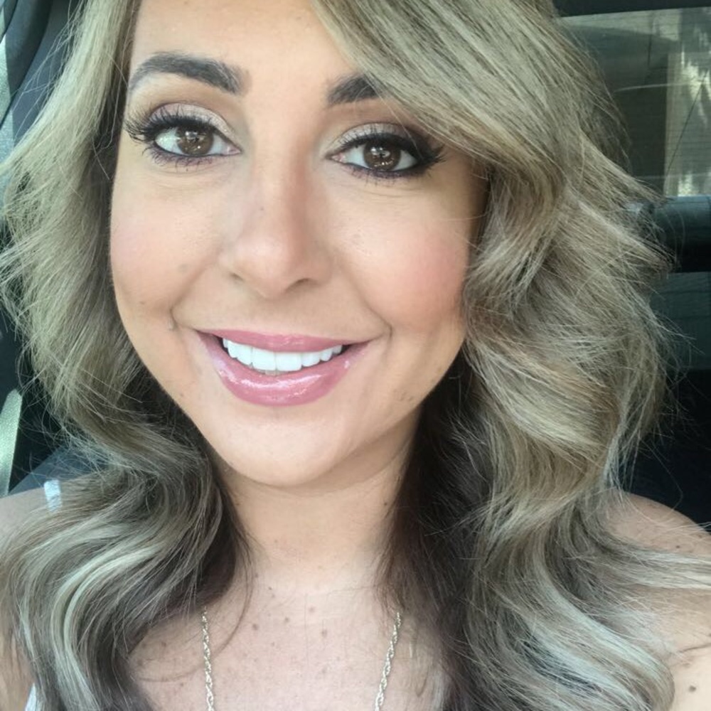 Meet your Posher, Jennifer